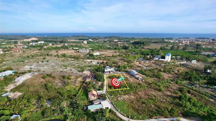 NGỘP lô đất 510m2, góc 2 mặt tiền. Ra biển công cộng 5 phút
