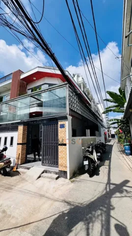 Bán Nhà riêng 77.6m2 có sẵn 77.6 m2 thổ cư giá 4.3 tỷ tại Đường Hà Huy Giáp Phường Thạnh Lộc Quận 12 TP. Hồ Chí Minh