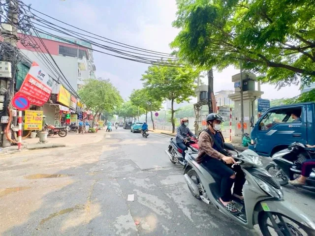 Bán Nhà riêng 50m2 có sẵn 50 m2 thổ cư giá 16.8 tỷ tại - Chọn - Phường Định Công Quận Hoàng Mai Hà Nội