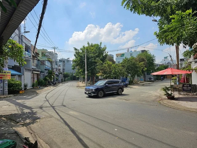 [K2899*] Bán gấp mặt tiền Đường Số 9 view công viên sát ĐH CNKT, 11.x tỷ