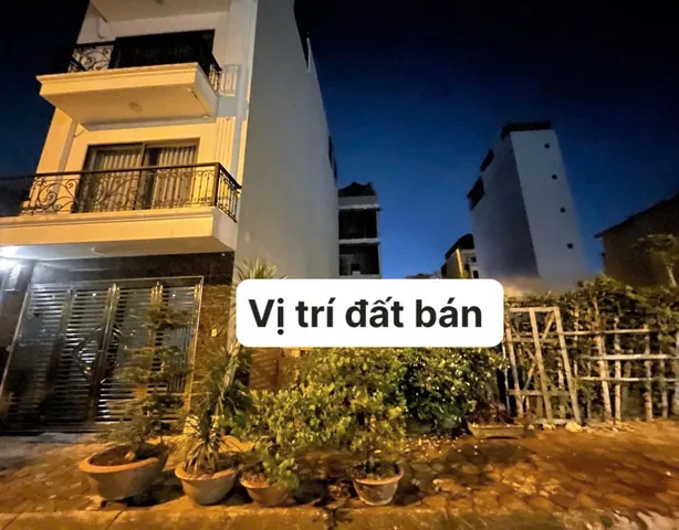 BÁN ĐẤT TĐC GIANG BIÊN - PHÂN LÔ – Ô TÔ TRÁNH – VỈA HÈ – THOÁNG VĨNH VIỄN