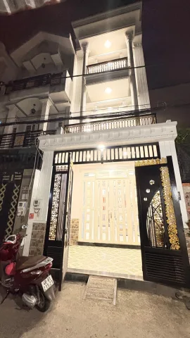 Bán Nhà riêng 58.5m2 có sẵn 58 m2 thổ cư giá 5.49 tỷ tại Đường Hiệp Thành 13 Phường Hiệp Thành Quận 12 TP. Hồ Chí Minh