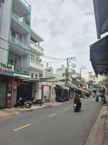 NHÀ MTKD SẦM UẤT ĐƯỜNG  TRỊNH ĐÌNH TRỌNG - QUẬN TÂN PHÚ - PHƯỜNG PHÚ TRUNG  - 5 LẦU
