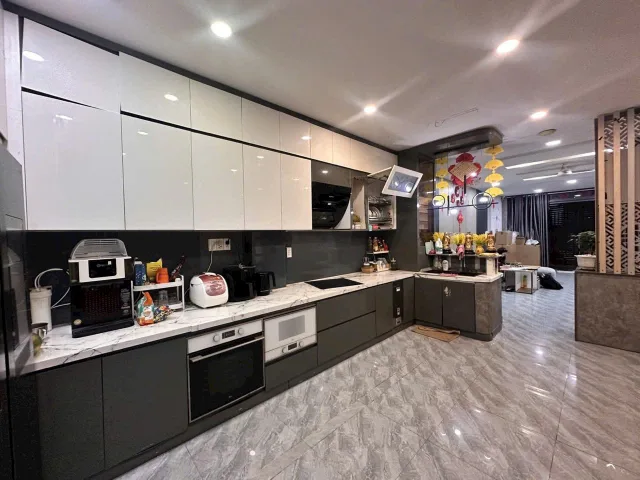 BÁN NHÀ KHU VIP TÔ NGỌC VÂN TAM BÌNH 90M² BTCT 5.6 TỶ XE TẢI ĐẬU CỬA HOÀN CÔNG ĐỦ
