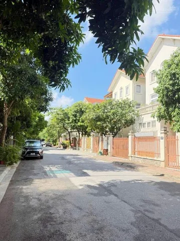 Bán Nhà riêng 189m2 có sẵn 189 m2 thổ cư giá 48.5 tỷ tại Đường Trần Phú Phường Mộ Lao Quận Hà Đông Hà Nội