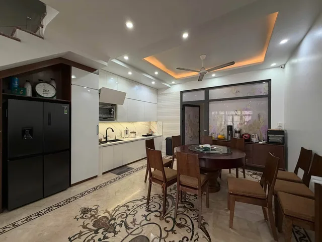 Bán nhà liền kề Greenbay Village Bãi cháy khu đông dân cư tiện để ở và kinh doanh