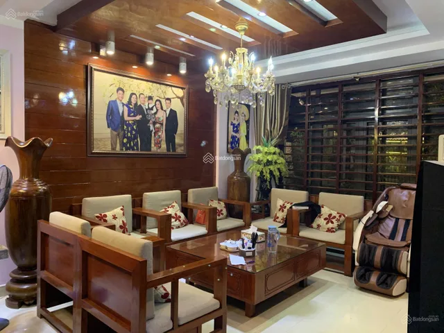 Cần bán gấp LK Mỗ Lao, 92m². Mặt tiền 9m. 5 tầng. Vị trí đẹp giá chỉ hơn 23 tỷ LH 0963989690