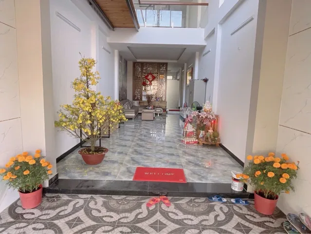 BÁN NHÀ VÀNH ĐAI TRONG 100M² – MẶT TIỀN 40M –dòng t 32TR/THÁNG – GIÁ 18 TỶ