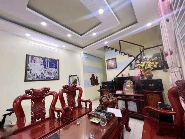🚨🏡BÁN NHÀ 2 TẦNG HXH DT 125M2 CHỈ 7.5 TỶ NGANG 6M, SÁT MT NGUYỄN VĂN TĂNG, GẦN TRỤC LÊ VĂN VIỆT - CẠNH KHU CÔNG NGHỆ CAO