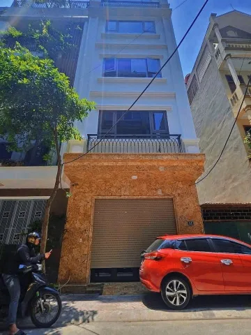 BÁN NHANH SIÊU PHẨM TOÀ NHÀ DÒNG TIỀN VIP NHẤT PHỐ TRUNG KÍNH-CẦU GIẤY-DT 79M2 8 TẦNG MT 5M-GIÁ 32.9 TỶ