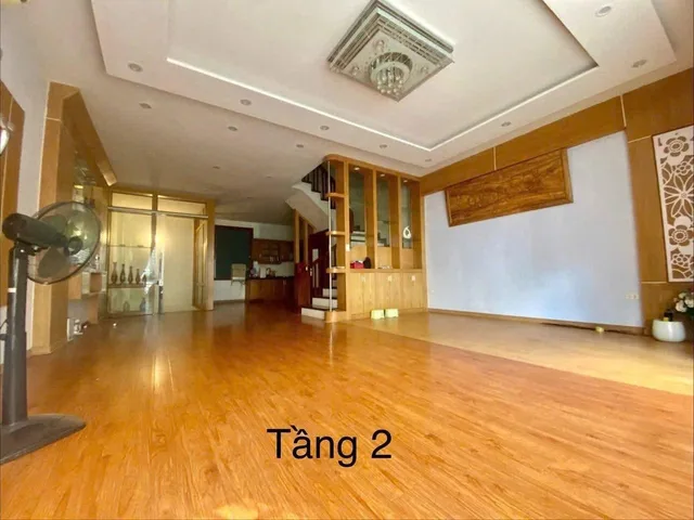 Cho thuê nhà Lê Văn Thiêm, Ngụy Như KonTum- Thanh Xuân 68m*5T Ô TÔ giá 35 triệu