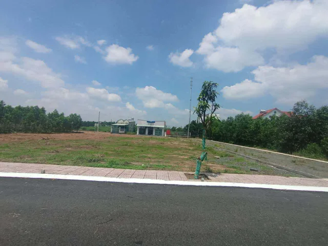 Bán Đất 100m2 có sẵn 100 m2 thổ cư giá 4.5 tỷ tại Đường Trảng Bom - An Viễn Xã An Viễn Huyện Trảng Bom Đồng Nai