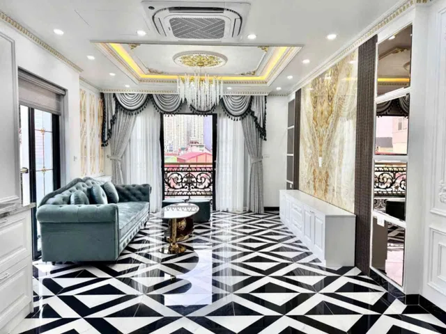 BÁN NHÀ MẶT PHỐ YÊN LẠC – LÔ GÓC THOÁNG – 7 TẦNG THANG MÁY – 51M² – GIÁ 26,5 TỶ