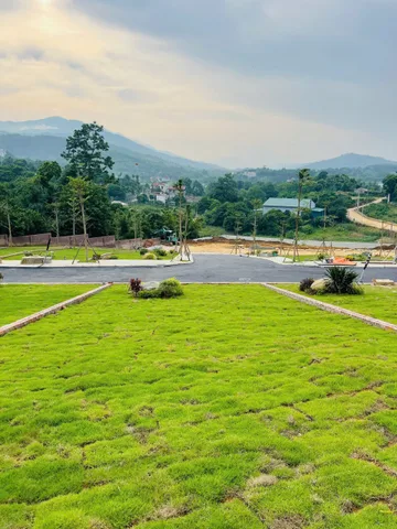 150M2 ĐỒNG VỠ MỘT GÓC SAPA MỘT CHÚT ĐÀ LẠT GIỮA LÒNG HÀ NỘI NHỈNH 3 TỶ VIEW BẬC THANG, LƯNG TỰA NÚI