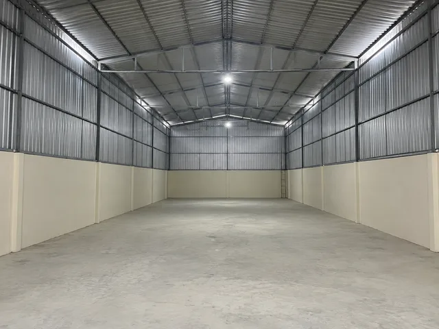 Bán Kho, nhà xưởng 225m2 có sẵn 200 m2 thổ cư giá 16 tỷ tại Đường Đường Phạm Văn Đồng Phường Hiệp Bình Chánh Quận Thủ Đức TP. Hồ Chí Minh