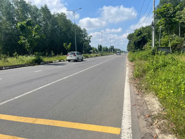 Bán Đất 221m2 giá 2.8 tỷ tại Đường Nguyễn Hữu Cảnh Xã Long Tân Huyện Nhơn Trạch Đồng Nai