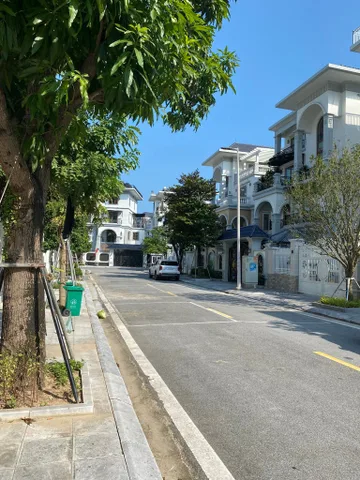 Bán Nhà biệt thự đơn lập dự án mon bay Hạ long gần quảng trường 30/10