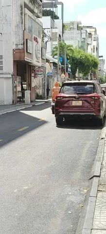 Bán nhà riêng 32 Huyền Quang, Phường Tân Định, TP.Hồ Chí Minh