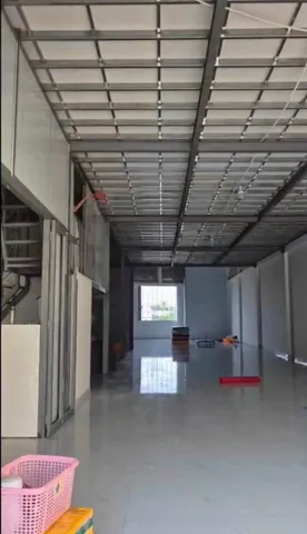 Bán nhà kho mới xây mt đường Bà Cua, xã Phước Lợi , Bến Lức dt 400m2 , có điện 3 pha giá 7 tỷ
