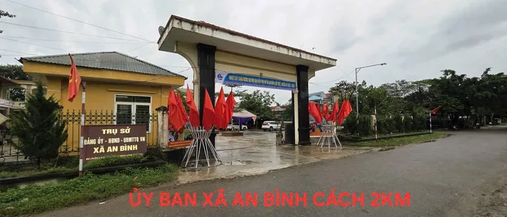 Bán Đất 100m2 có sẵn 80 m2 thổ cư giá chỉ hơn 100 triệu t an bình lạc thủy