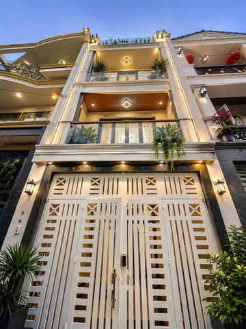 NHÀ 4 TẦNG – THANG MÁY – GẦN 75M² – KỀ CC BABYLON – SÁT ÂU CƠ, BÀU CÁT – NHÍCH 11 TỶ