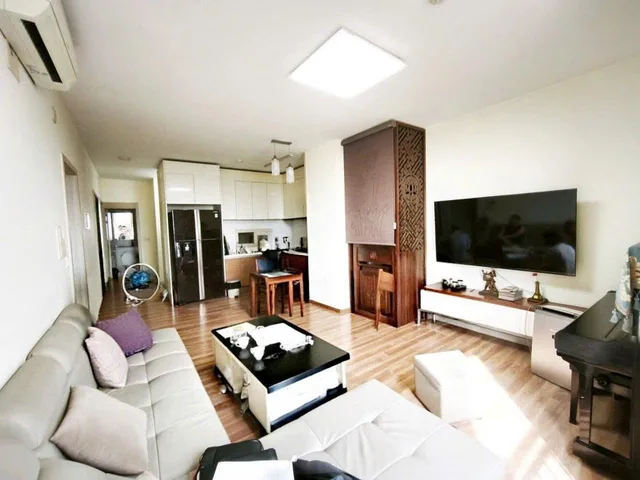 Bán căn hộ CC Quốc tế BooYoung, KĐT Mỗ Lao, 75m2, 2PN, 2WC, tầng trung view đẹp, đầy đủ nội thất, giá 5.7 tỷ