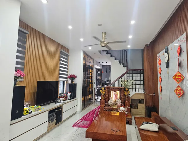 Bán Nhà riêng 64m2 có sẵn 42.5 m2 thổ cư giá 7.5 tỷ tại Đường Liên Khu 5 - 6 Phường Bình Hưng Hoà B Quận Bình Tân TP. Hồ Chí Minh