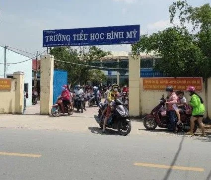 Đất hẻm ôtô thông, cạnh Trường tiểu học Bình Mỹ. 4x25m, 520tr