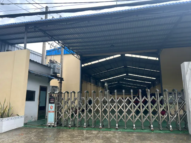 CHO THUÊ NHÀ XƯỞNG 2.100m2 HAI MẶT TIỀN ĐƯỜNG TRẦN VĂN GIÀU