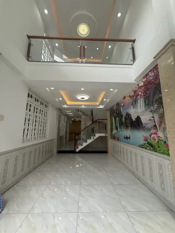 NHÀ SÁT MẶT TIỀN CÁCH 1 CĂN - LÔ GÓC - 84M2 VUÔNG VỨC - 4 TẦNG - HẺM XE HƠI 1 TRỤC - TRẦN THÁNH TÔNG