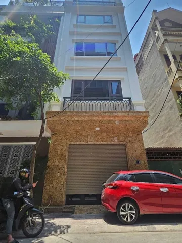 BÁN SIÊU PHẨM PHÂN LÔ Ô TÔ TRÁNH VỈA HÈ VIP NHẤT PHỐ MẠC THÁI TỔ -CẦU GIẤY-DT 70M 7 TẦNG MT 5M-32.5 TỶ