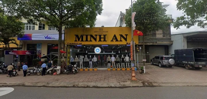 Bán Đất NGUYỄN TẤT THÀNH 1100m2 có sẵn 200 m2 thổ cư GIÁ BÁN 15 TỶ  tại Thị trấn Ea Kar Huyện Ea Kar Đắk Lắk