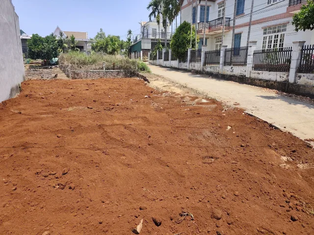 Bán Đất 140.5m2 có sẵn 140.5 m2 thổ cư giá 3.55 tỷ tại Phường Tân Lợi Thành phố Buôn Ma Thuột Đắk Lắk