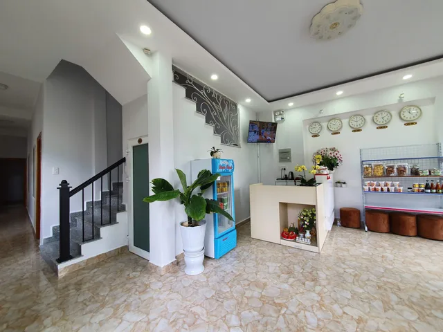 Cho thuê Khách sạn 2 mặt tiền giá 35 triệu tại Đường Đoàn Thị Điểm Phường 4 Thành phố Đà Lạt Lâm Đồng