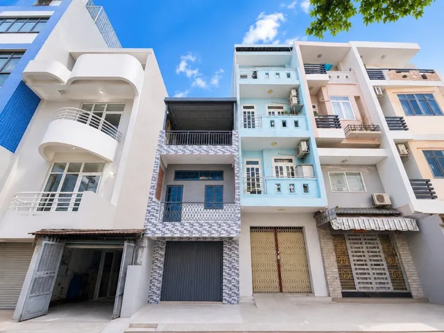 Bán nhà 3 tầng hẻm nhựa 8m kinh doanh đỉnh đường Khuông Việt, Tân Phú, giáp Quận 11