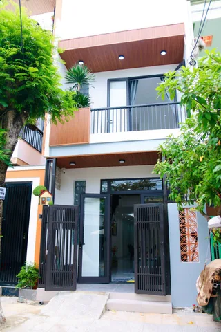7.9..NHÀ ĐẸP 2 TẦNG FULL NỘI THẤT - TRUNG TÂM SƠN TRÀ - ĐƯỜNG HOA LƯ