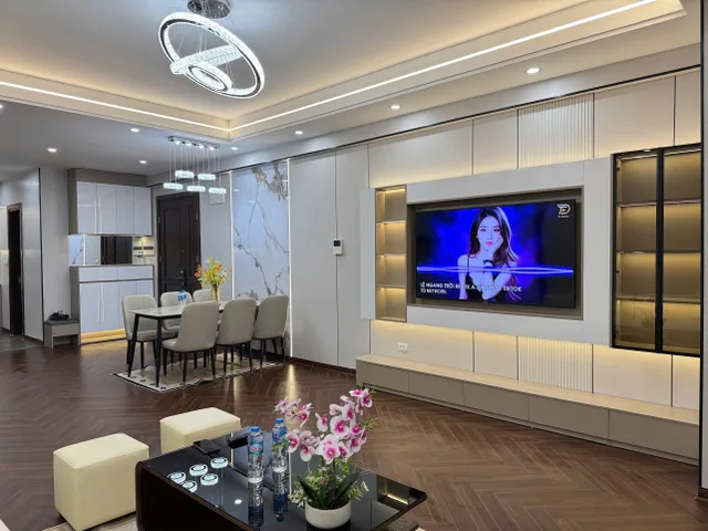 Bán căn hộ chung cư Vinata Tower 289 Khuất Duy Tiến, Trung Hòa căn góc 115m 3pn full đồ