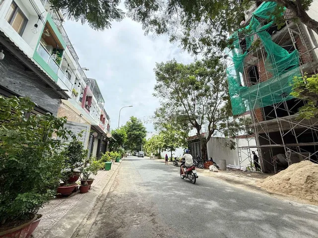 Bán Nhà riêng 250m2 có sẵn 250 m2 thổ cư giá 14.98 tỷ tại Đường Lê Thị Riêng Phường Thới An Quận 12 TP. Hồ Chí Minh