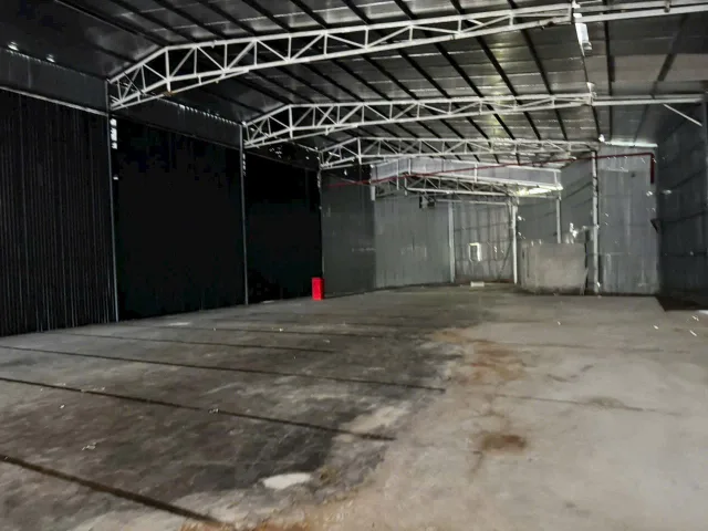 Cho thuê Kho, nhà xưởng 900m2 giá 105 ngàn tại Đường Phú Diễn Phường Phú Diễn Quận Bắc Từ Liêm Hà Nội