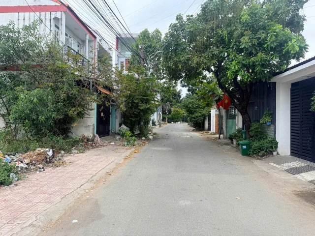 KDC Phú Hữu, 70m2 xây cao tầng, đường ôtô tránh, vỉa hè ~15 phút Metro, khu CNC~24 phút Quận 1