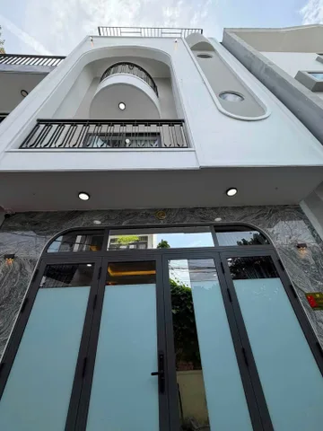 Cho thuê nhà Hoàng Bích Sơn 102m2 sát biển 📌📌📌LÀM VIỆC TRỰC TIẾP GIÁ TỐT !!!