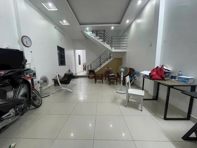 KẾ CÔNG VIÊN PHẦN MỀM QUANG TRUNG 2 TẦNG 100M2 NGANG 5M 4,65 TỶ
