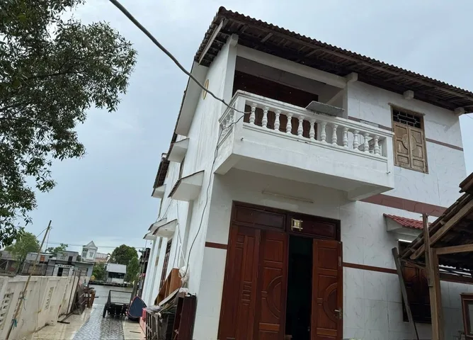 NHÀ ĐẸP - 2 MẶT TIỀN - Chính Chủ Cần Bán Tại Ấp 2, xã Đầm Dơi TP Cà Mau