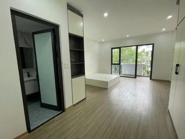 Cho thuê Nhà PL, OTO, THANG MÁY Võ Chí Công, Cầu Giấy 60m*6T giá 35 triệu