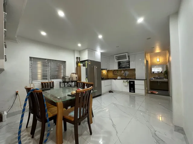 😱 Chỉ 4,55 tỷ sở hữu nhà 74m² x 4 tầng, cách mặt phố Thiên Lôi vỏn vẹn 30m gần chợ Đôn