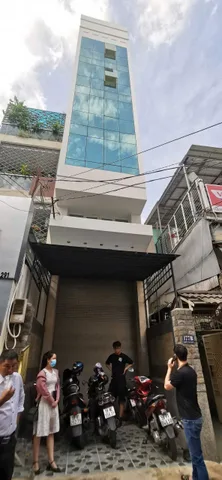 Bán Nhà Mặt Tiền 177B Trần Văn Đang, P.11, Quận 3
