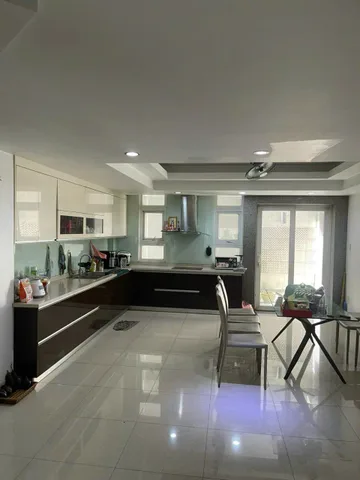 NHÀ MT NGUYỄN THƯỢNG HIỀN, BÌNH THẠNH - MUA Ở & LÀM VP CTY