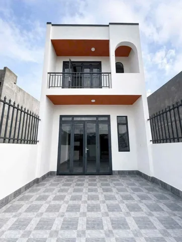 Nhà Lầu Mới Hoàn Thiện Ngay Trục 16 Gần Trung Tâm Biên Hòa Sổ Riêng Sổ Sẵn Điện Nước Máy Đầy Đủ