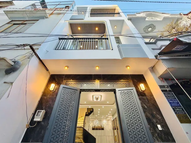 Bán Nhà riêng 40m2 có sẵn 40 m2 thổ cư giá 4.2 tỷ tại Đường Nguyễn Biểu Phường 07 Quận 5 TP. Hồ Chí Minh