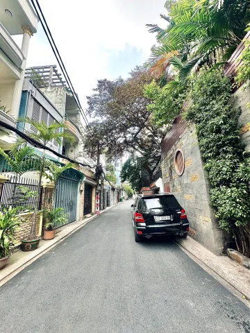 Bán Nhà 5 tầng đường Cộng Hoà Tân Bình